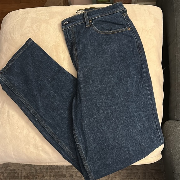 Abercrombie and Fitch - The 90s Straight Curve Love , Ultra High Rise Jeans - Picture 3 of 3